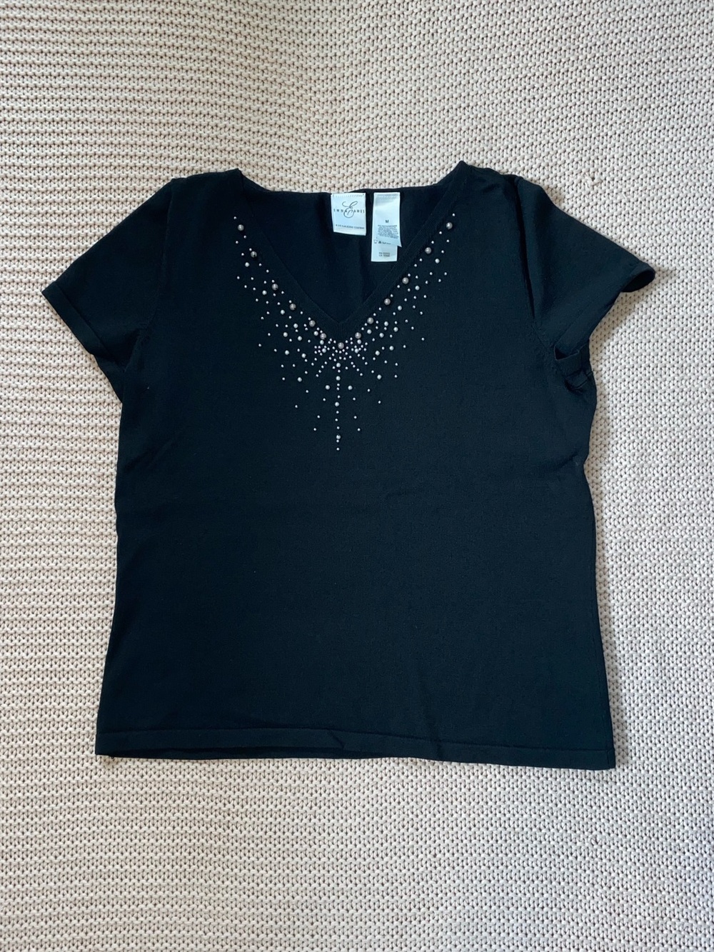 ✰ vintage short sleeve black sweater with rhinestone details ✰